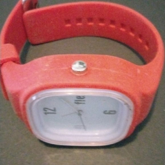 Flex watch - Picture 2 of 2